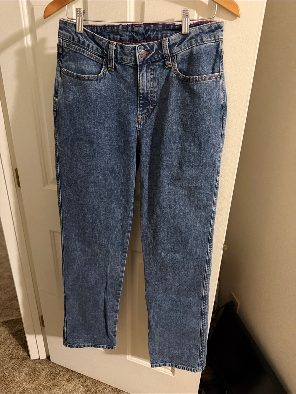 Wrangler Women's Straight Leg Jeans - Classic Blue Denim